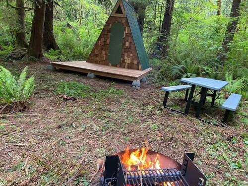 A-Frame #17 Shelter near Olympic National Park
