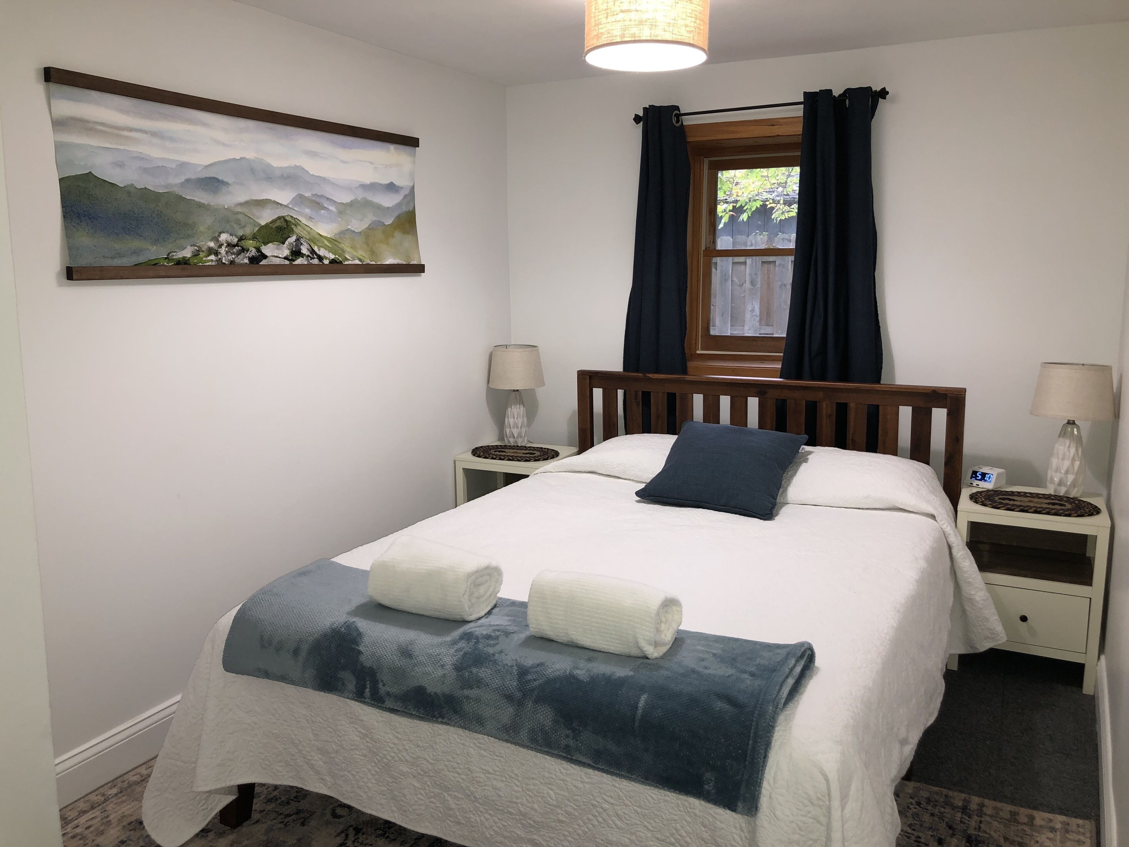 Hike & Ski Hideaway@Lake Placid, NY - 2 BR, sleeps 6, quiet, Whiteface 15m