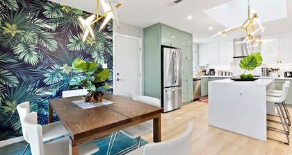 @ Marbella Lane - SJ Designer Home | 3BR | Ldry+P