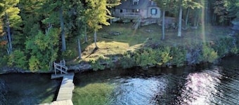 The POINT and Cottage - Lakefront property with spectacular views!