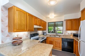 Condo, 1 Bedroom | Private kitchen | Fridge, microwave, dishwasher, toaster