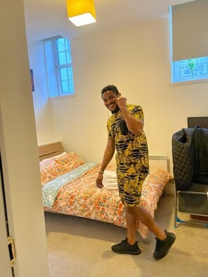 3 bedrooms, iron/ironing board, WiFi, bed sheets - FRASER HOUSE APT. HOME AWAY FROM HOME (Aberdeen)