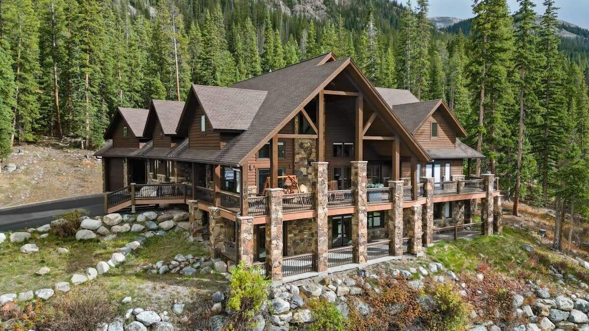 Stunning 6BR Lodge, Beautiful Mt. Quandary Views