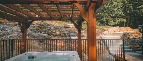 Bañera de hidromasaje exterior