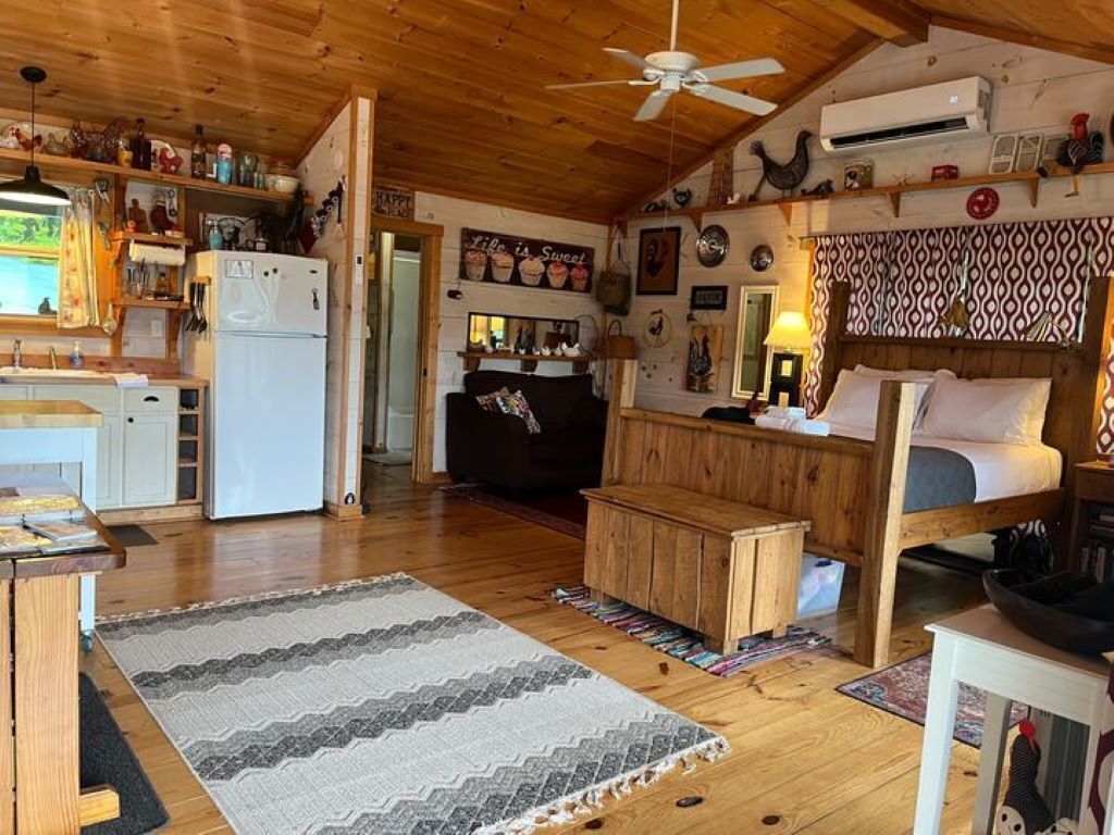 Rooster Ridge Studio - Mountain View - Hot Tub