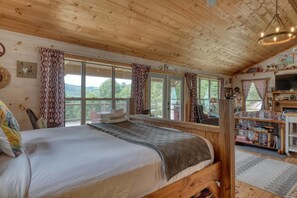 Wi-fi (inkludert) og sengetøy