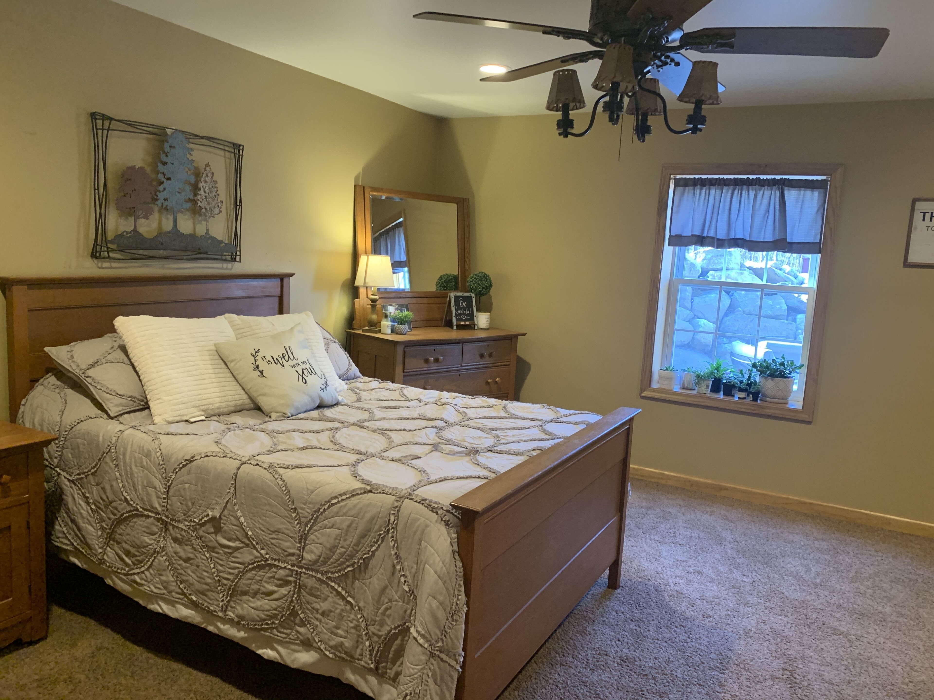 Spacious Cape Style house on 43 acres with pond