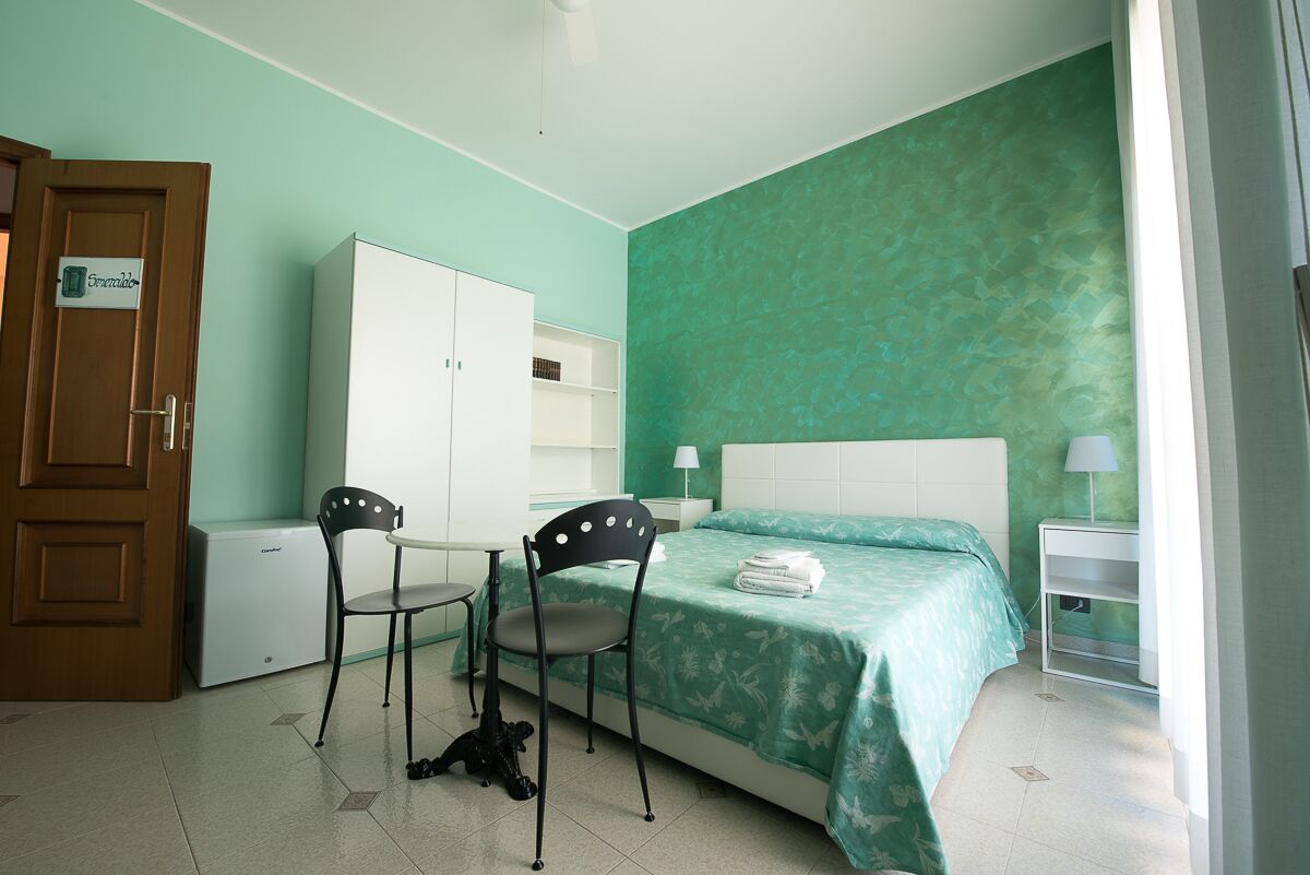 VILLA IARA IN CERVETERI WITH PRIVATE SWIMMING POOL