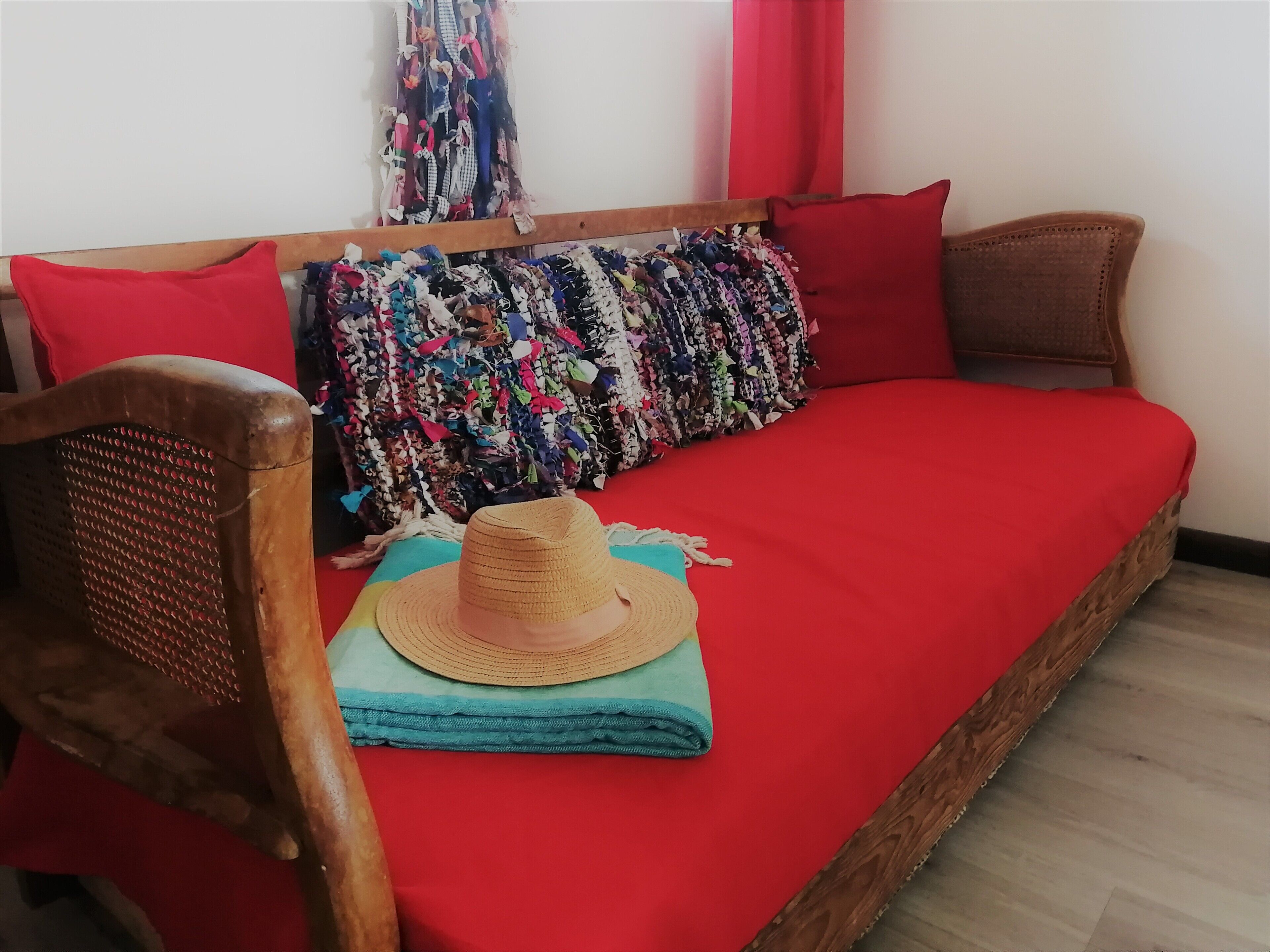 Unique apartment for 2, kick off your shoes and enjoy a comfortable stay.