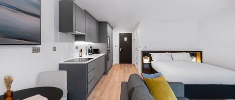 Studio | Restauration dans la chambre