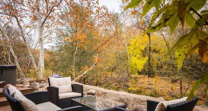 15 Creekside Retreat