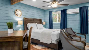 1 bedroom, iron/ironing board, WiFi (free), bed sheets