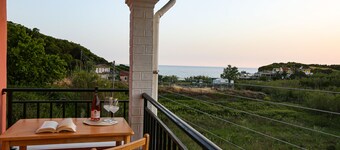 Teta's house sea view