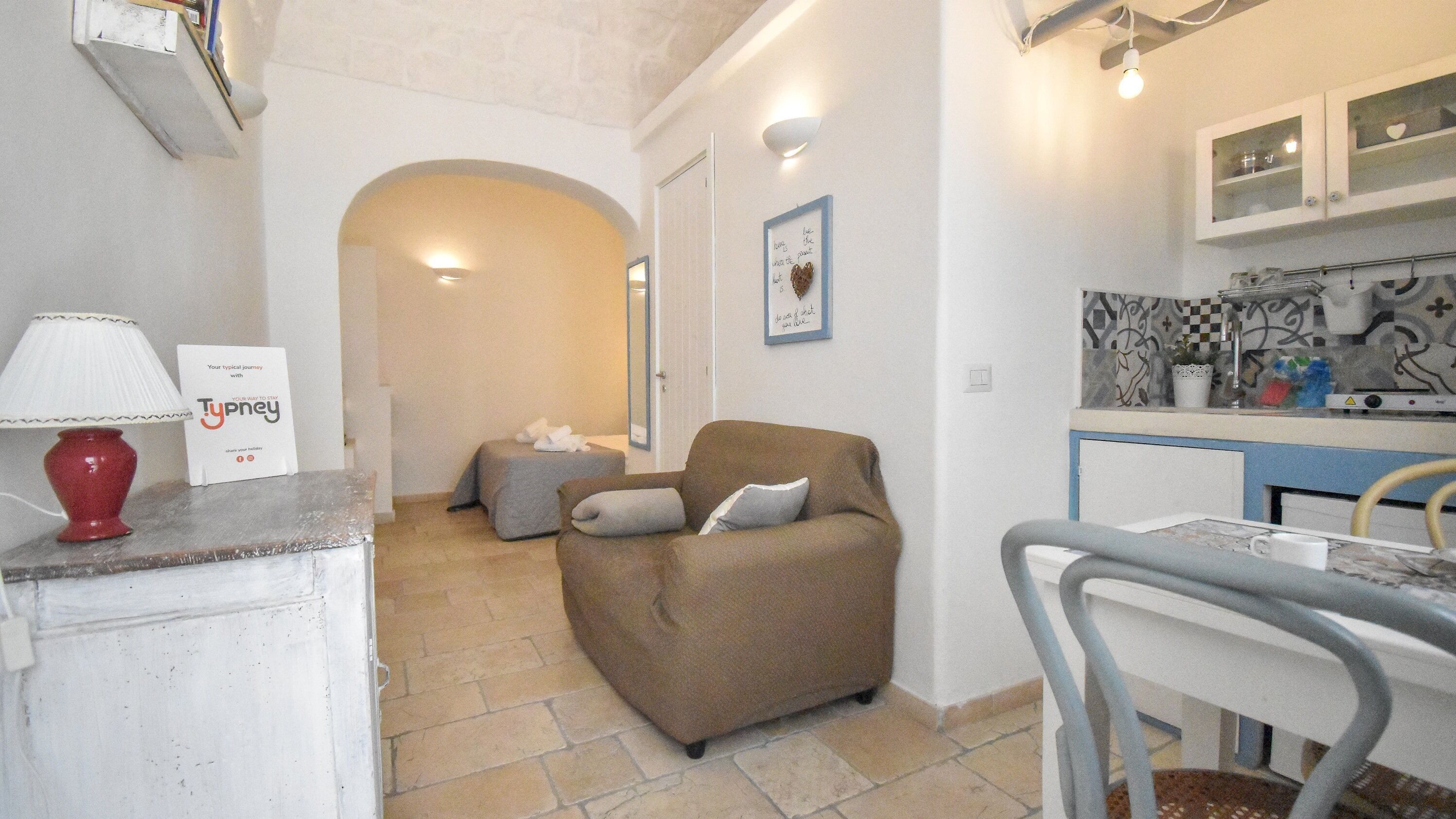 Il Vico 12 Ostuni by Typney