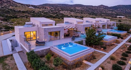 Aros luxury villas 1