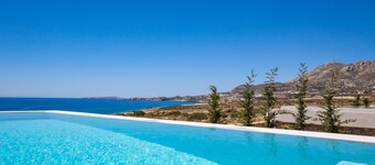 Aros luxury villas 1