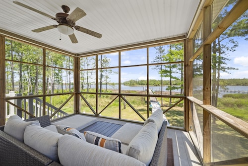 Cast Away Waterfront Getaway with Dock