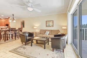 Condo, Multiple Beds, Private Pool, Pool View | Living room