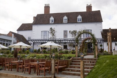 Riverside Shrewsbury by Greene King Inns