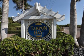 House (Captiva Tarpon) | Exterior