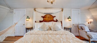 Fairytale Loft Suite | 1 bed, 1 bath Luxury Apartment in Downtown Belmont