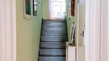 Basic Apartment, 1 Queen Bed with Sofa bed | 1 bedroom, laptop workspace, iron/ironing board, bed sheets