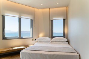 3 bedrooms, in-room safe, iron/ironing board, travel crib - Your Private Retreat by the beach, with Heated Pool (Petres, Rethymno)