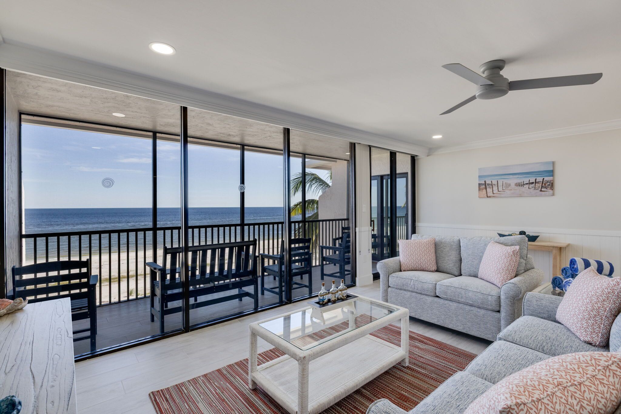 تلفزيون، مكتب