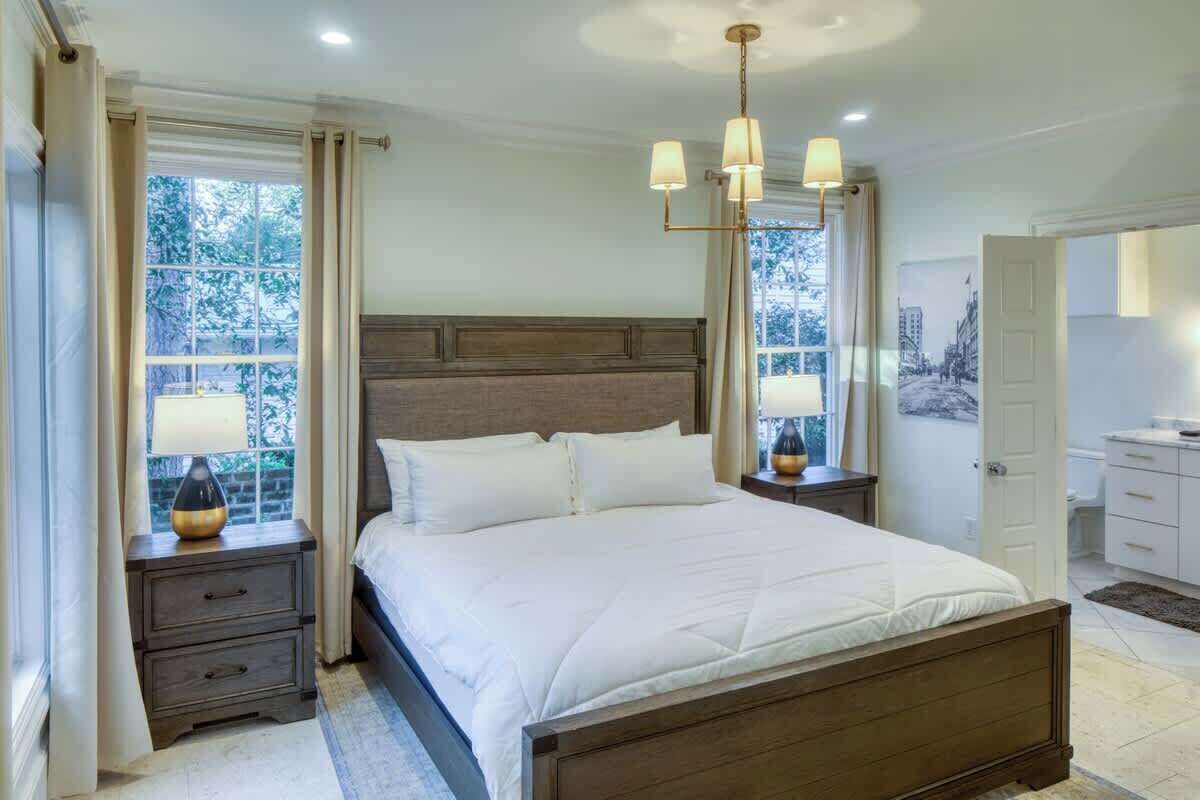 3 bedrooms, iron/ironing board, travel crib, WiFi