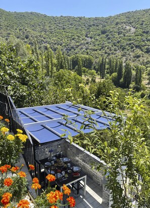 House, Multiple Beds | Outdoor dining - Beautiful House With Fantastic Views of the Sierra (Grazalema)