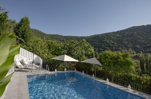 House, Multiple Beds | Pool | Outdoor pool - Beautiful House With Fantastic Views of the Sierra (Grazalema)