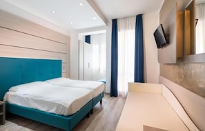 Superior Triple Room | In-room safe, free WiFi