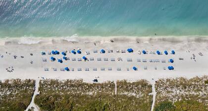 Beach Villa 2004 -Sublime Gulf Beach Villa