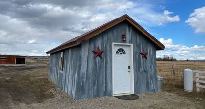 Quiet Country Burnt Cross Cabin close to Billings