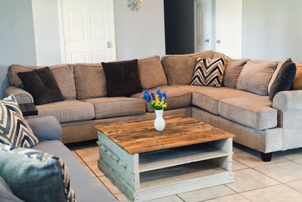 Big Beautiful Family Home Near Park