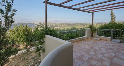 Aletraki Hill House, Nature, Sea & City Views