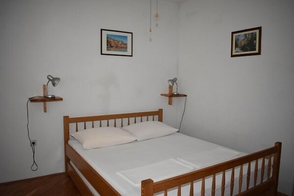 1 bedroom, free WiFi, bed sheets, wheelchair access