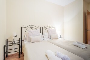 1 slaapkamer, reisbedje, gratis wifi, beddengoed