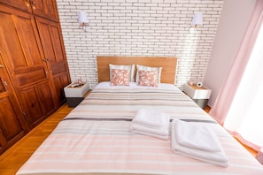 3 Schlafzimmer, kostenloses WLAN, Bettwäsche