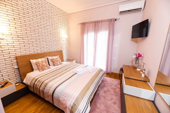 3 bedrooms, free WiFi, bed sheets