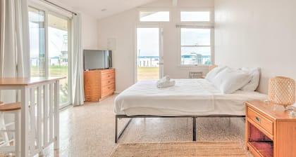 Unit 1 King - Bungalows at Common Ground