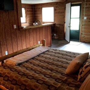 1 chambre, accès au Wi-Fi (inclus), literie fournie