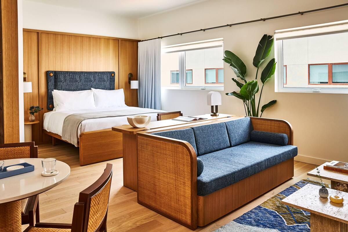 Ropa de cama hipoalergénica y minibar