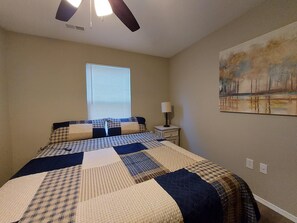 Condo (Mystic Mountain Condo - Pool - REMODE)