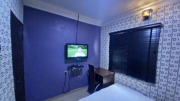 1 bedroom, desk, iron/ironing board, free WiFi