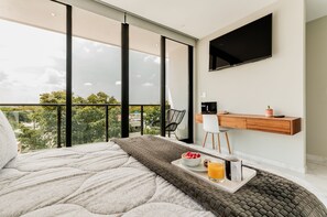 2 Schlafzimmer, Zimmersafe, Schreibtisch, Bügeleisen/Bügelbrett