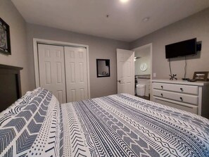 2 chambres, literie de qualité supérieure, bureau