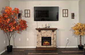 Condo (The Timberland - REMODELED - Everythi) | Exterior