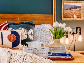 3 bedrooms, iron/ironing board, travel cot, free WiFi