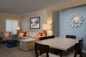 Smart TV, video games, DVD player, ping pong - Marriott's Ocean Front Barony Beach Club Resort Hilton Head, SC (Hilton Head Island)